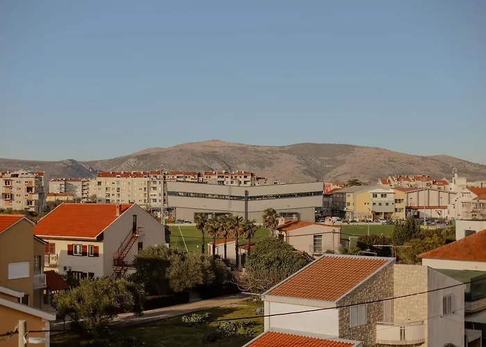 아파트 Apartman Metkovic City *
